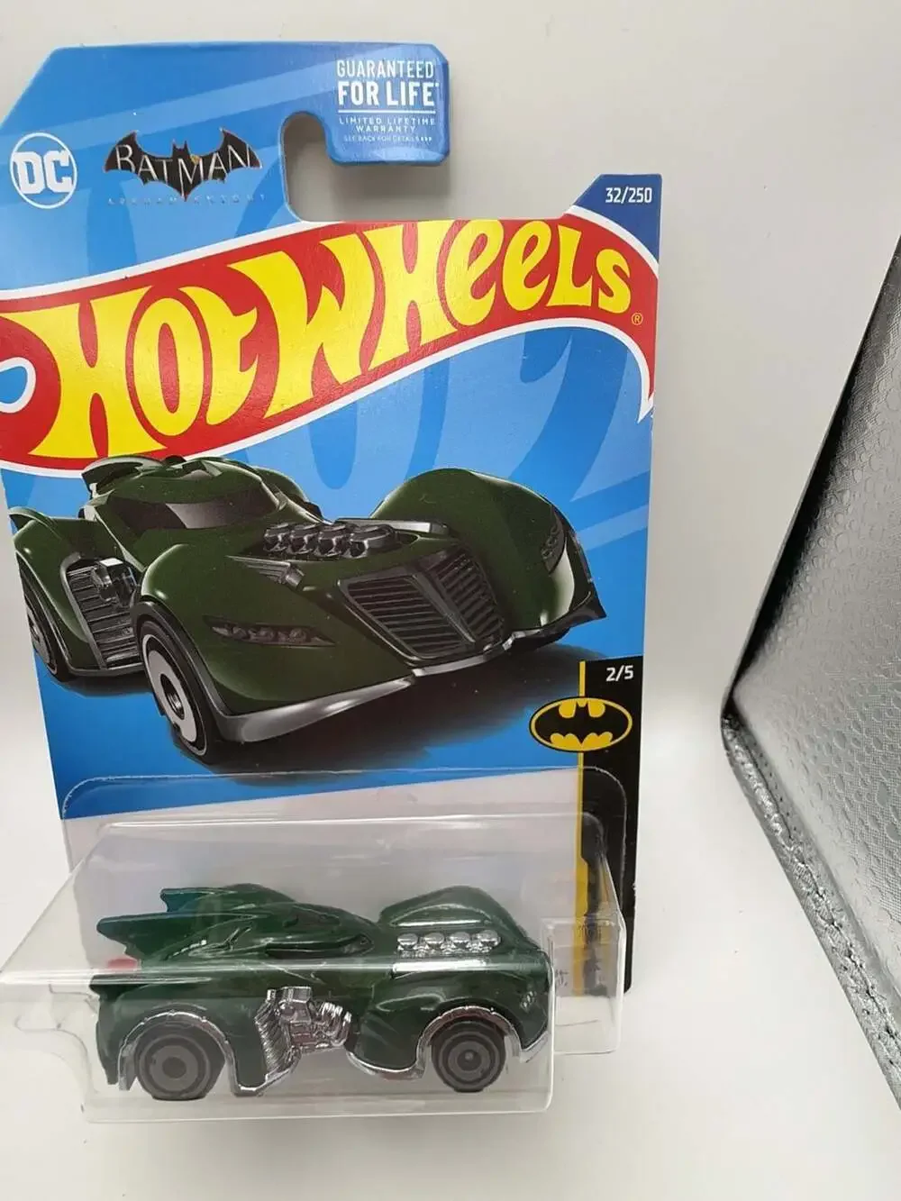 Hot Wheels Crooze Batmobile 2004 First Editions 69/100